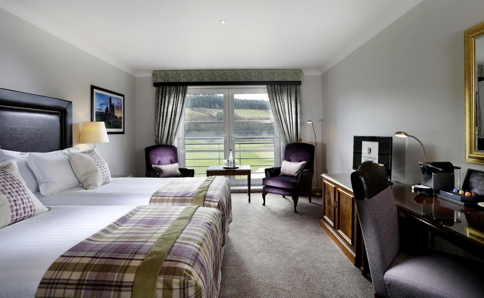Macdonald Cardrona Hotel, Golf & Spa Peebles Extérieur photo
