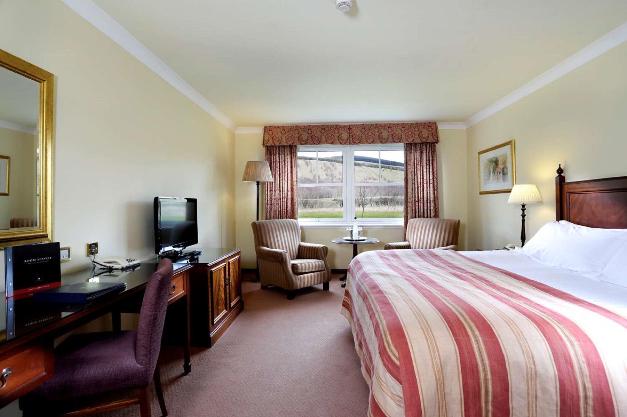 Macdonald Cardrona Hotel, Golf & Spa Peebles Extérieur photo