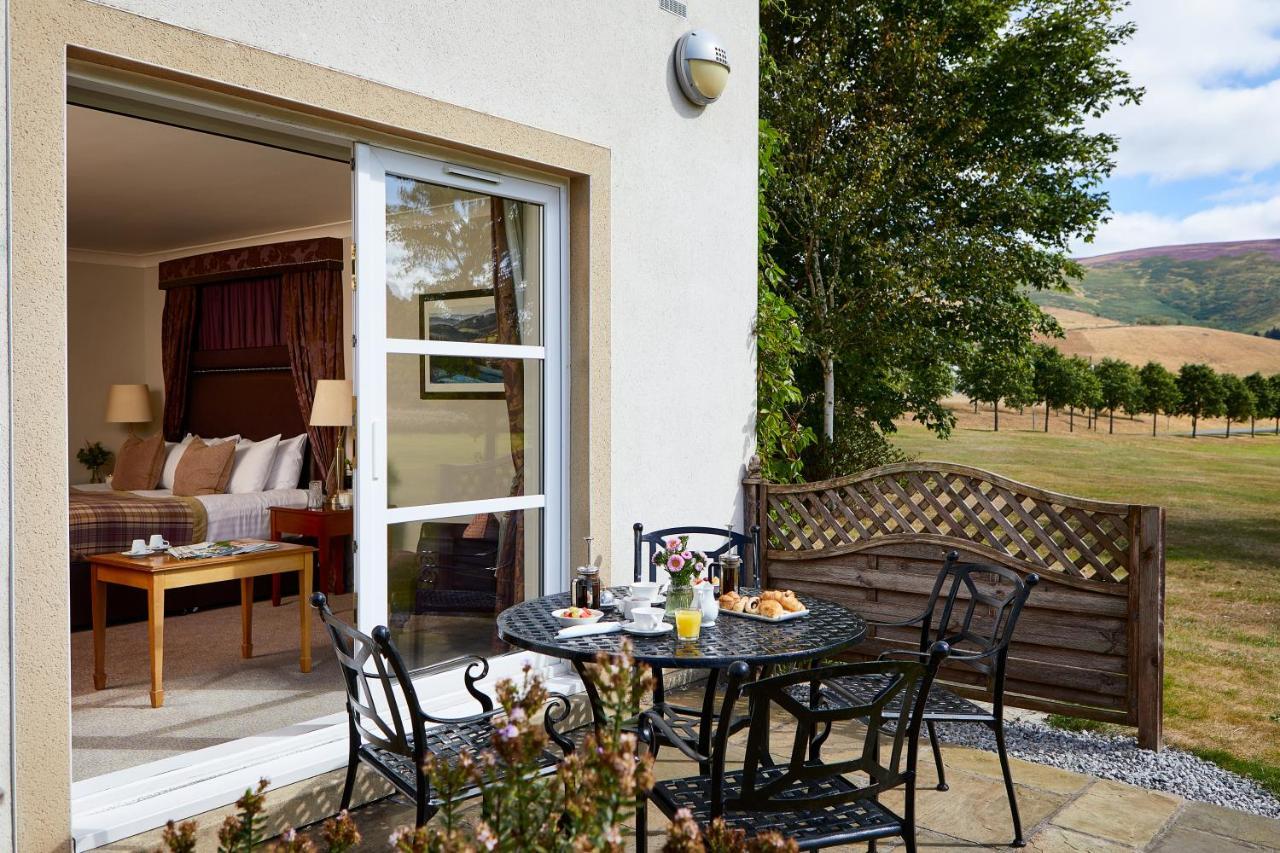 Macdonald Cardrona Hotel, Golf & Spa Peebles Extérieur photo