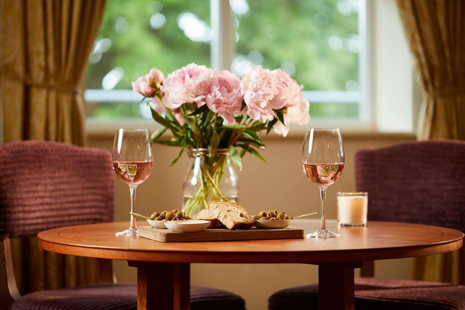 Macdonald Cardrona Hotel, Golf & Spa Peebles Extérieur photo
